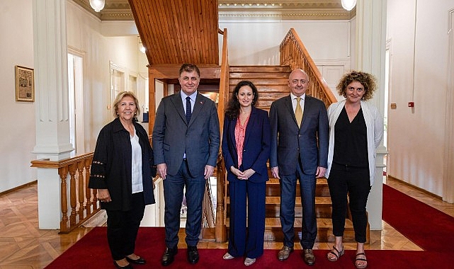 Fransa Başkonsolosu Fanton’dan Başkan Tugay’a ziyaret