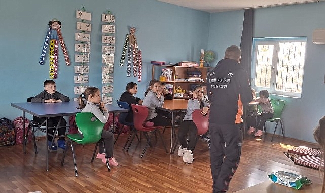 İtfaiye’den Öğrencilere Yangın Güvenliği Eğitimi