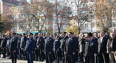 10 Kasım’da Atatürk Saygıyla Anıldı