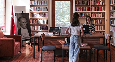 Buca’daki tarihi köşk çocuklar için bilgi yuvası oldu