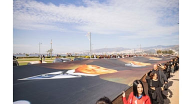 İzmir Ata’sına yürüdü